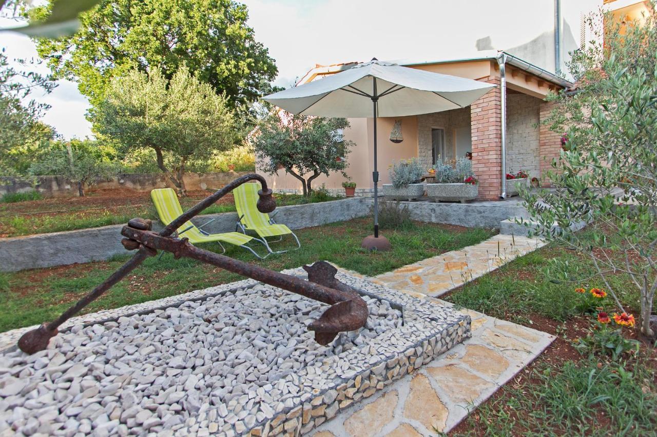Nella Apartment Zadar Exterior foto