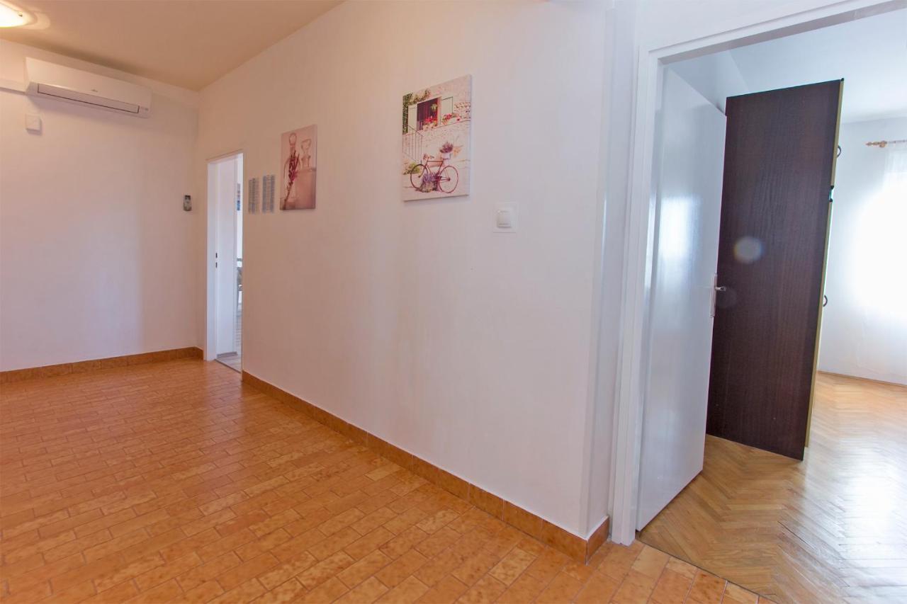 Nella Apartment Zadar Exterior foto